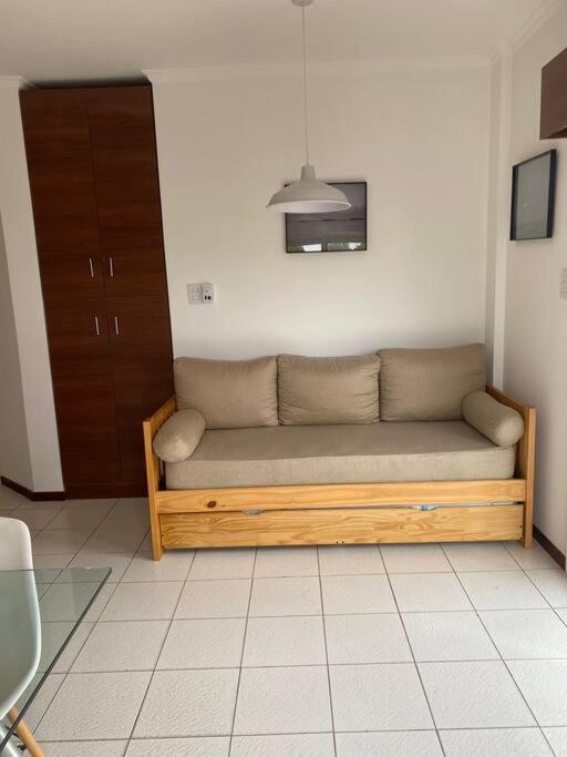 Apartamento Dpto Muy Luminoso En El Centro. Corrientes